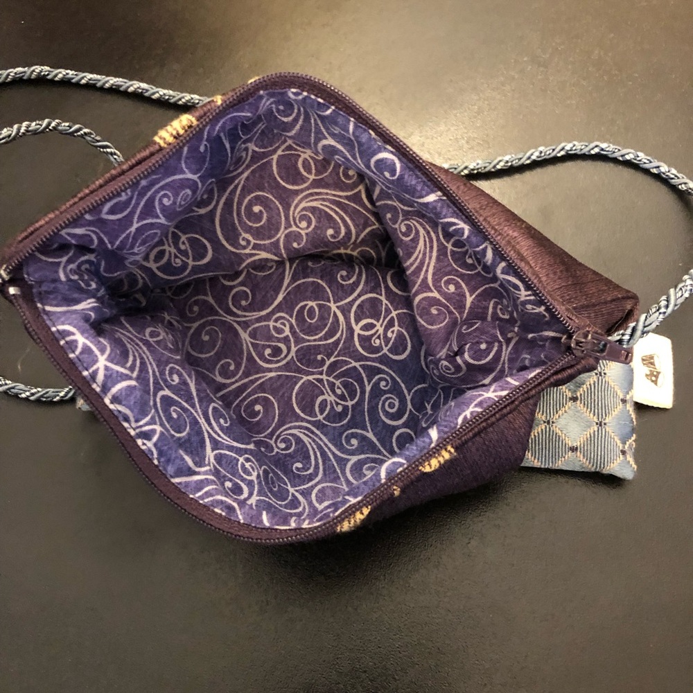 Handmade Artisan Crossbody Butterfly Print Handbag by Beatnik Bags - Picture 4 of 8